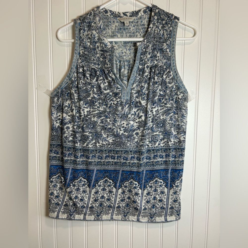 Lucky Brand WOMEN Blue and White Patterned Tank Top Size SP Bohemian sleeveles.